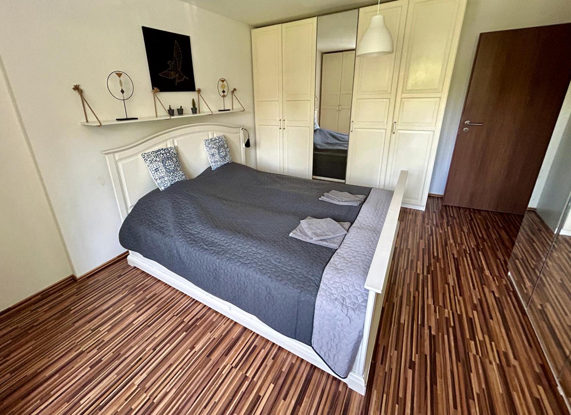 Milet Style And Spacy 2 With Ac In Nivy
