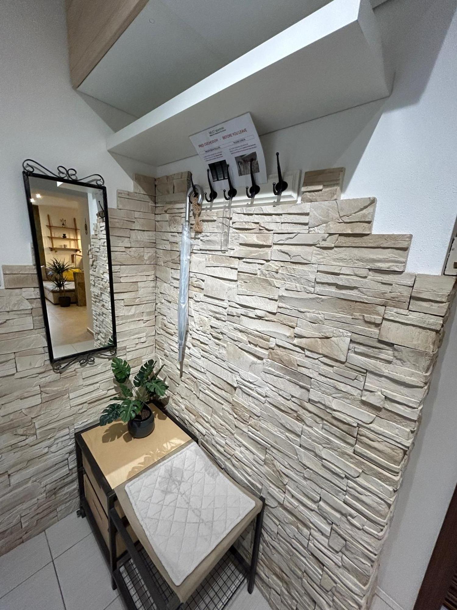 Apartman Milet Style And Spacy 2 With Ac In Nivy *